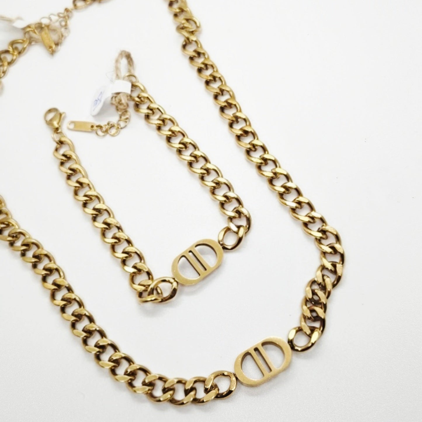 Nala – Parure Inspiration Chaîne Dorée