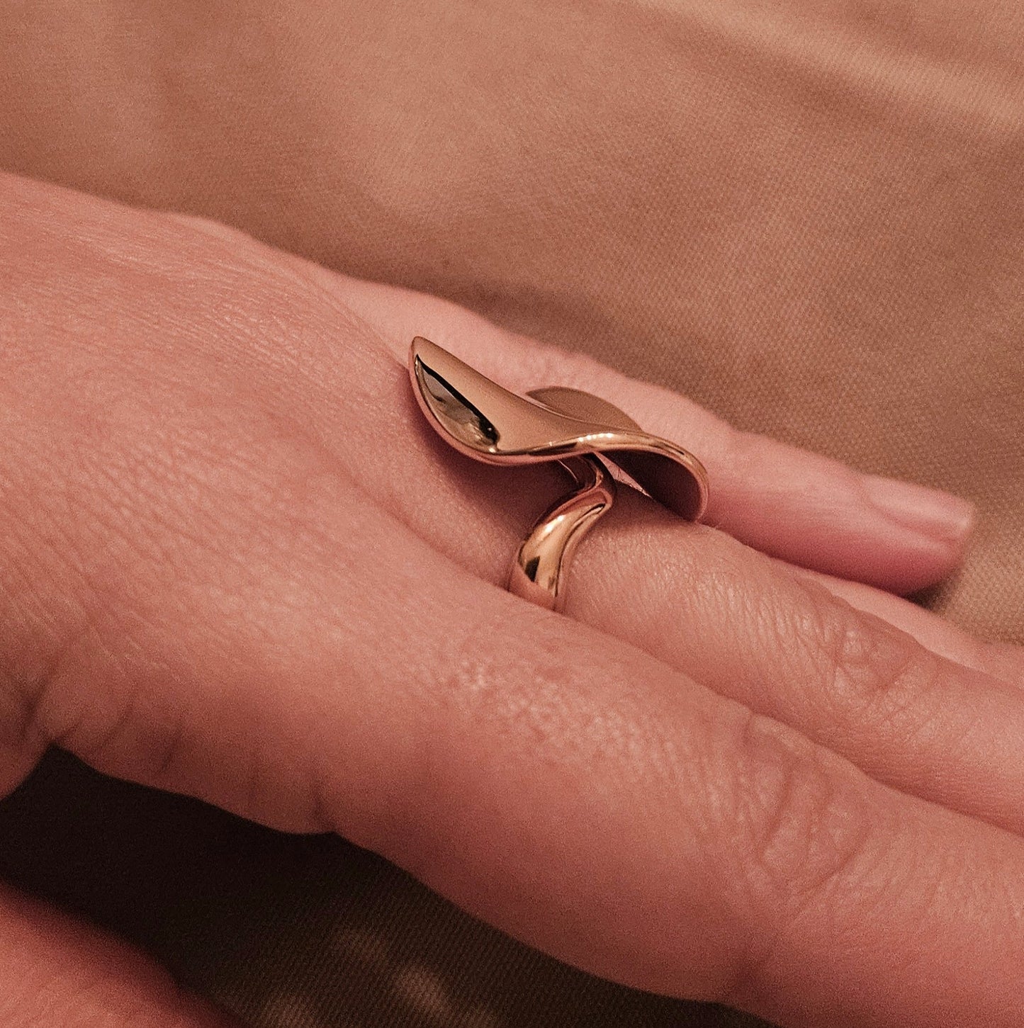 Halo – Bague Ajustable Ronde Texturée