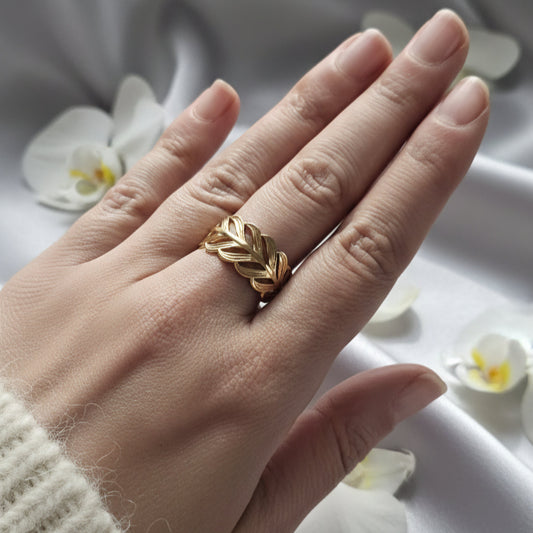 Palma – Bague Ajustable Feuille Dorée