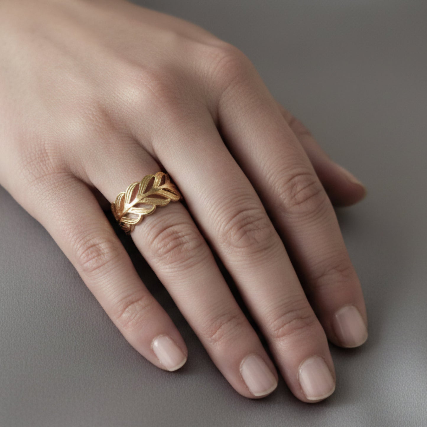 Palma – Bague Ajustable Feuille Dorée