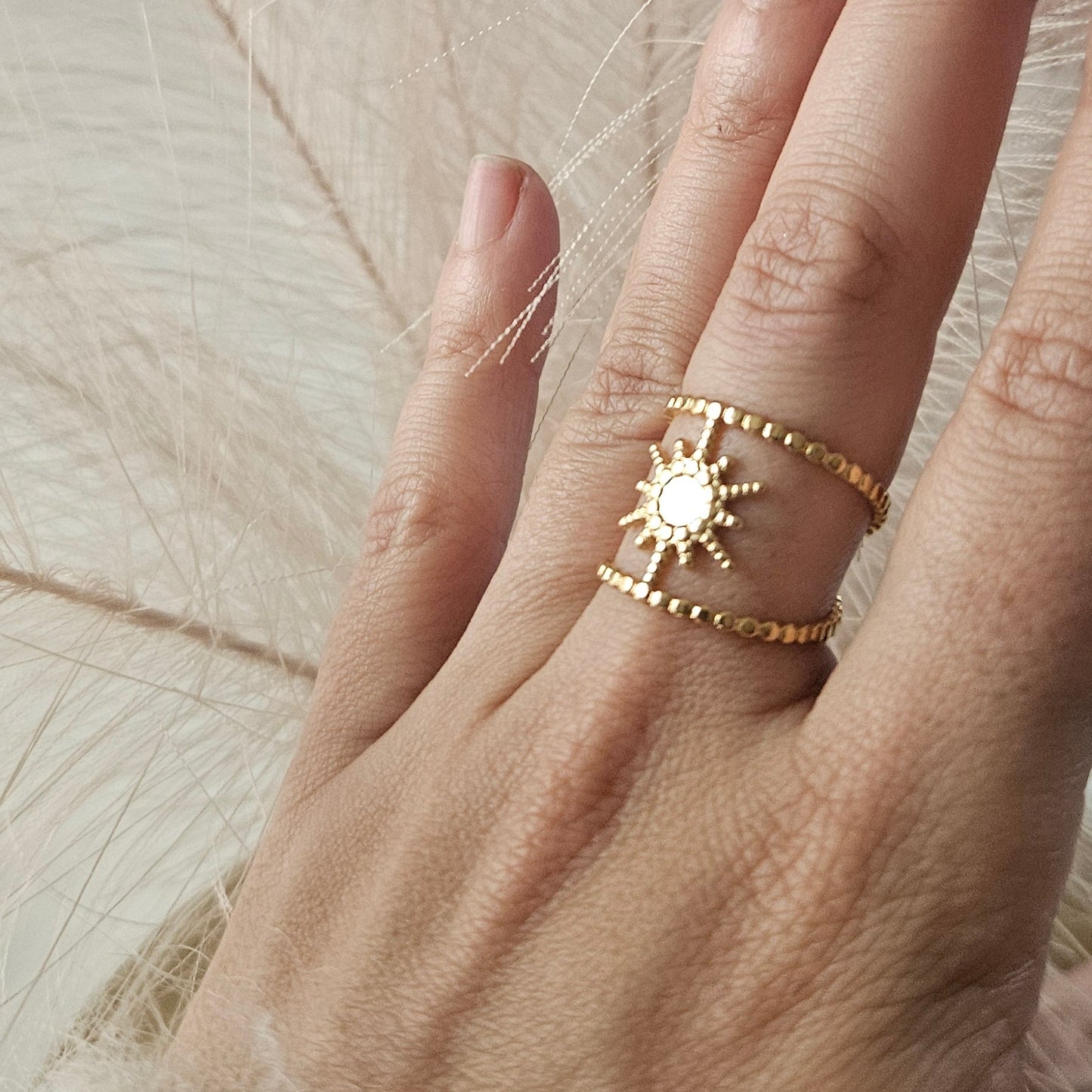 Solya -Bague Ajustable Soleil Doré
