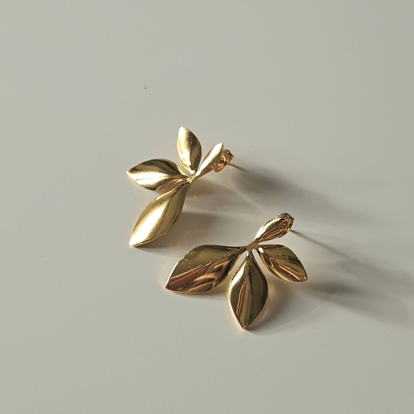 Zahara Bloom — Boucles d'Oreilles Dorées