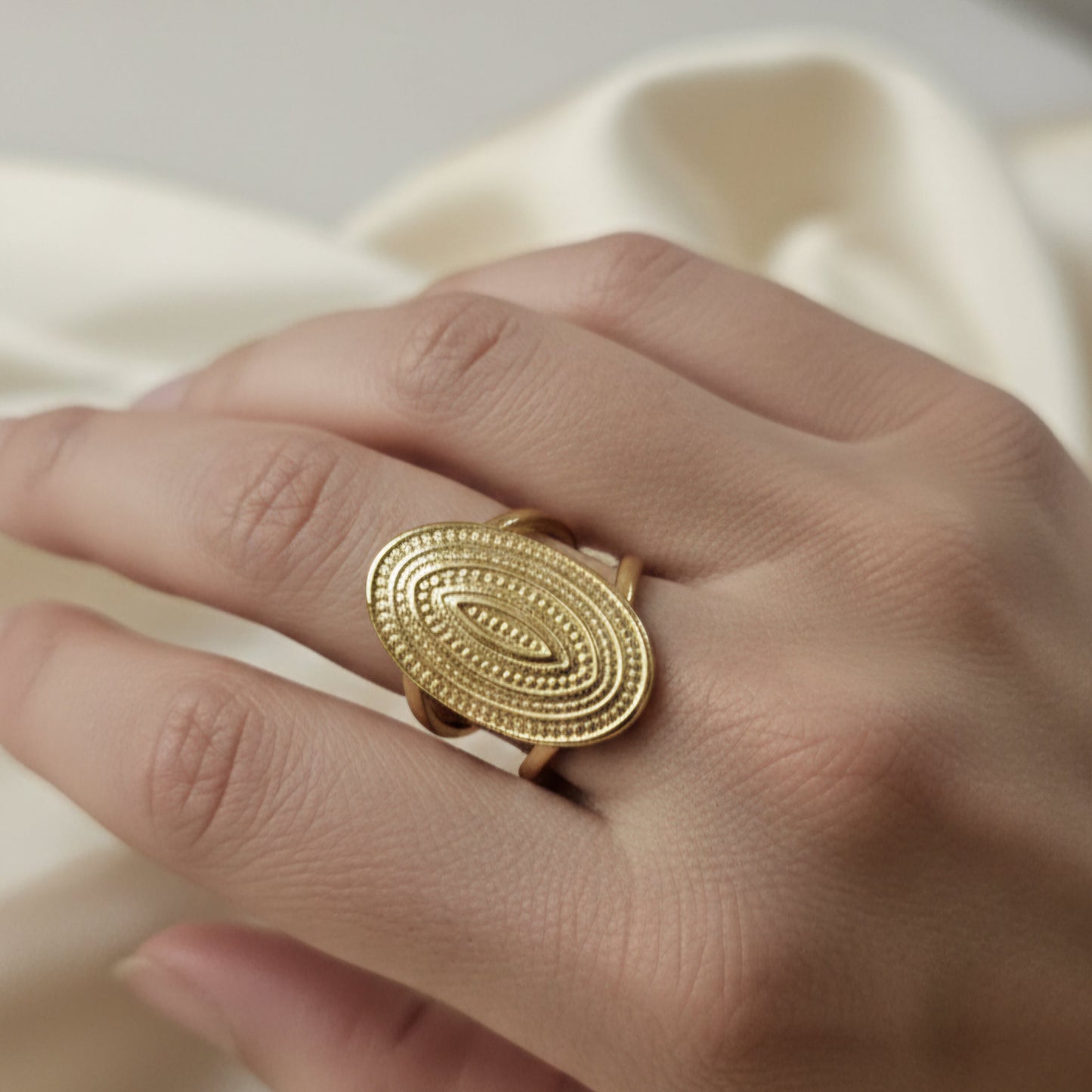 Cléo – Bague Ajustable Ellipse Impériale