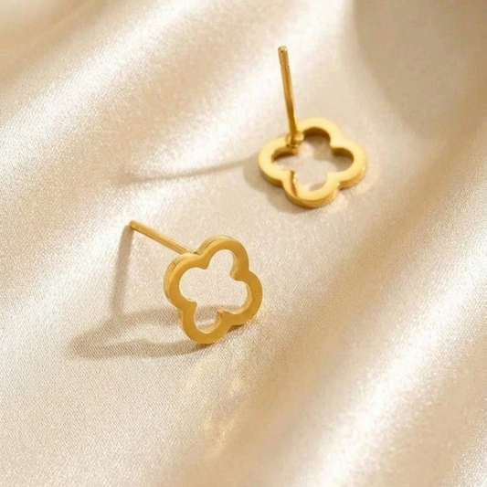 Mya — Boucles d'Oreilles Trèfles Dorées