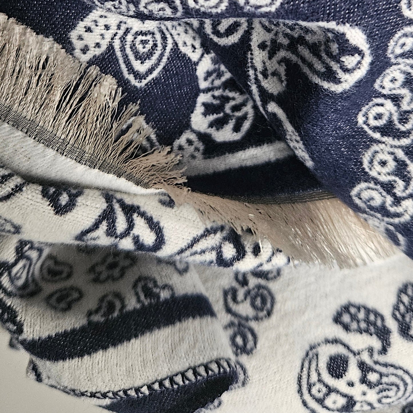 Paisley - Écharpe Douce & Chaude Motif Fleuri
