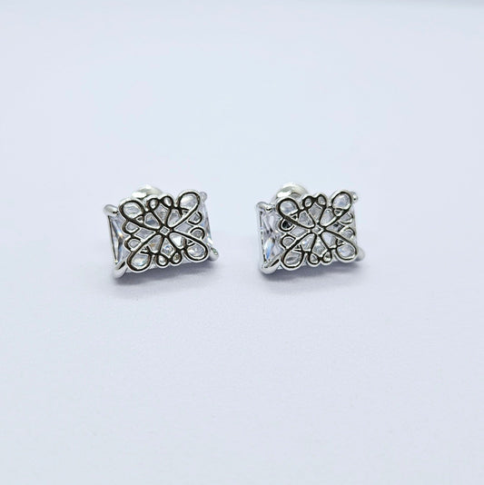 Argentia — Boucles d'Oreilles Argentées Façon Diamant